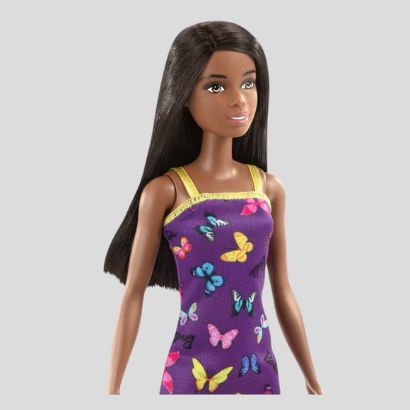 Barbie Doll - Picture 5 of 12